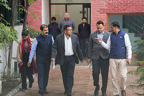 Delhi Police team at Atishi's residence