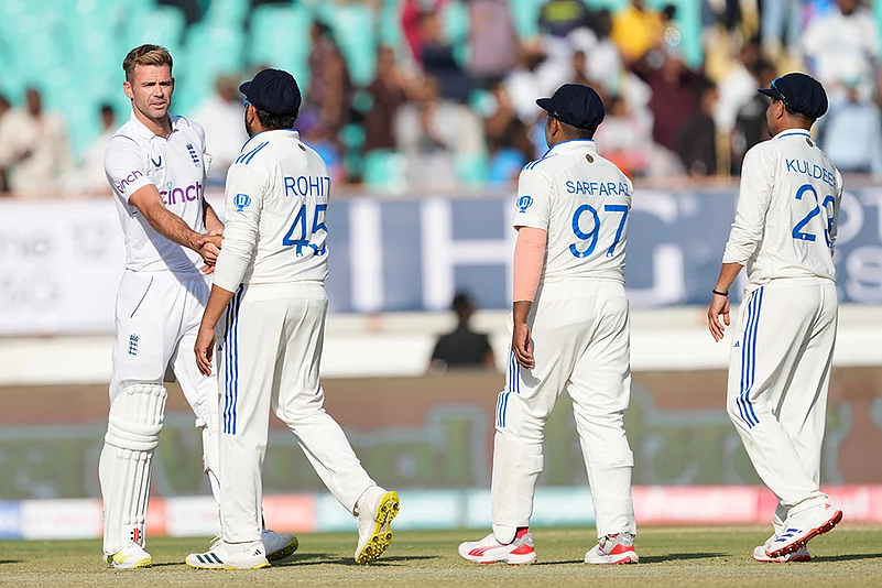 India Vs England 3rd Test, Day 4