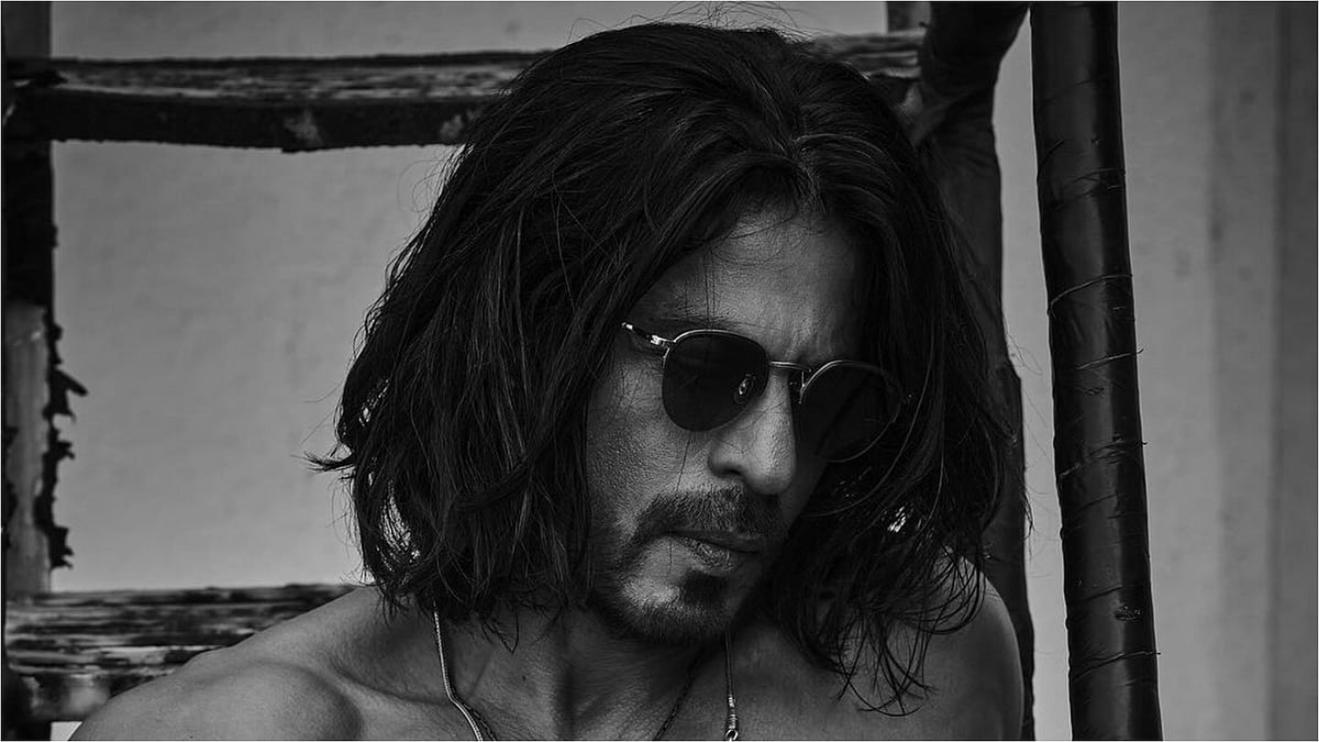 Instagram@iamsrk : Shah Rukh Khan's shirtless pic