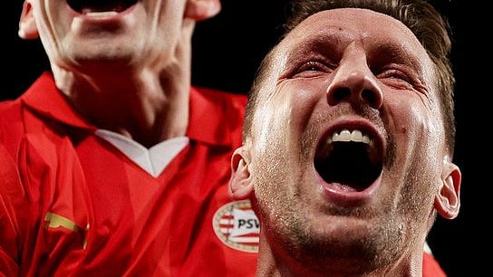 Champions League Round Of 16: PSV Eindhoven Hold Borussia Dortmund