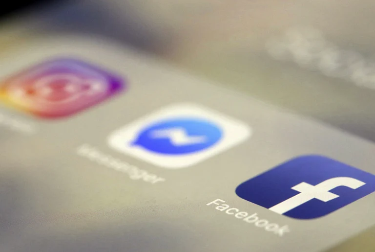 Social Media Dependency Of Teenagers - AP