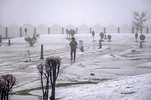 Snowfall in Srinagar