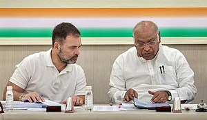 PTI : Congress manifesto focus on "Paanch NYAY"