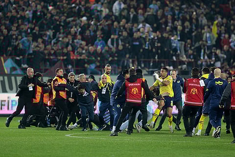 Turkish League: Trabzonspor vs Fenerbahce