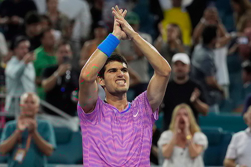 | Photo: AP/Marta Lavandier : Miami Open: Carlos Alcaraz vs Lorenzo Musetti