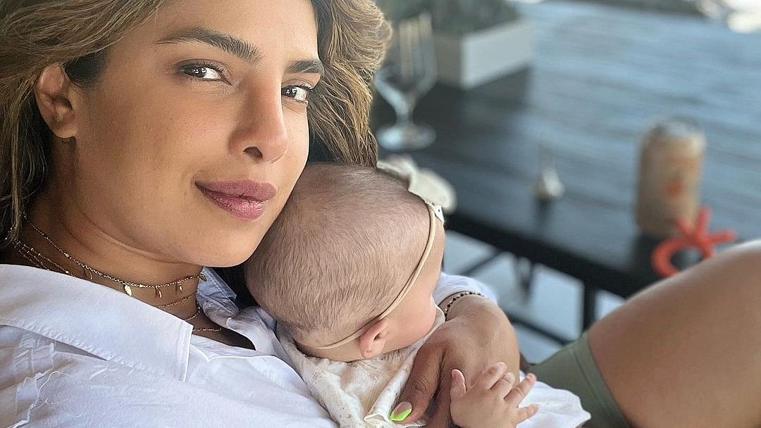 Instagram : Priyanka Chopra with her daughter, Malti Marie