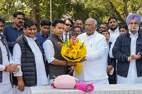 Rahul Kaswan joins Congress