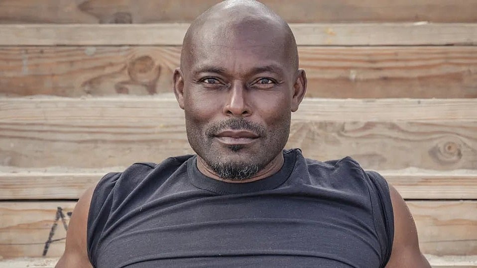 X : Jimmy Jean-Louis