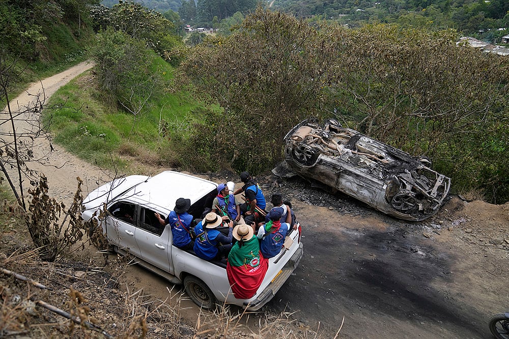 | Photo: AP/Fernando Vergara : Colombia Violence