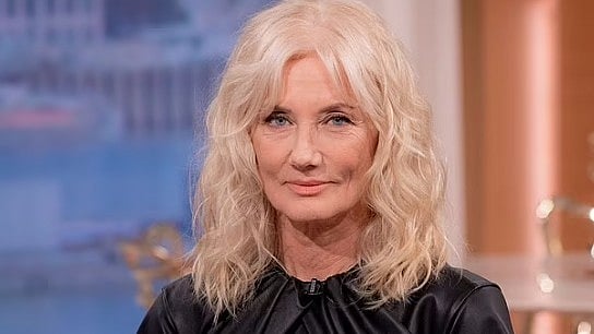 Daily Mail : Joely Richardson