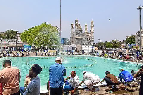 Ramzan: Muslims offer prayers in Hyderabad