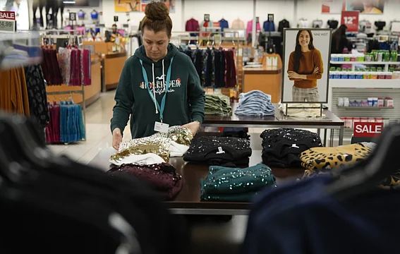 February Job Report Shows Strong Hiring Despite Rising Interest Rates