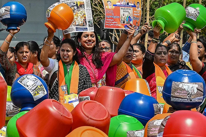 Protest over water crisis in Bengaluru