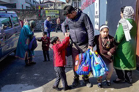 Schools reopened in Srinagar