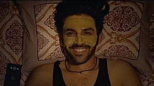 Instagram : Kartik Aaryan in 'Luka Chuppi'