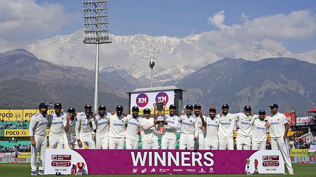  (AP Photo/Ashwini Bhatia)
 : Indian cricket team members pose with the winning trophy after they won the fifth test match against England in Dharamshala, India, Saturday, March 9, 2024.

