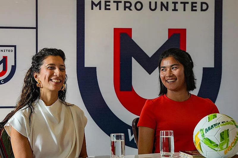 Panthoi Chanu joins Australias Metro United WFC