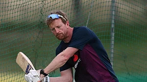 X/Paul Collingwood : File photo of England coaching staff member Paul Collingwood at a fielding drill in the nets.