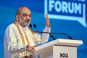 Shashank Parade : N Chandrababu Naidu holds second round of talks with Amit Shah and J P Nadda