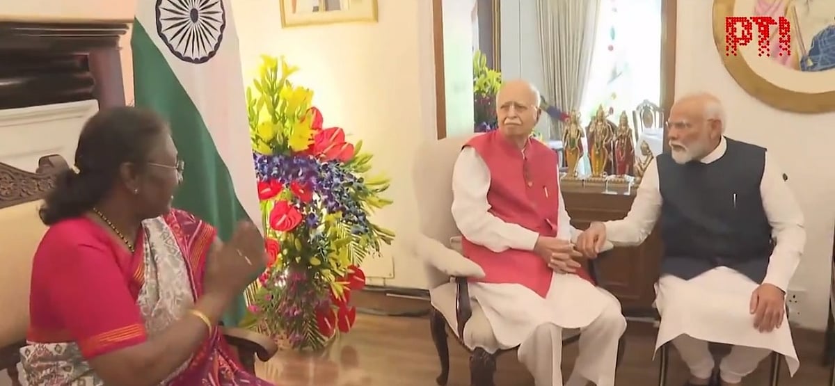 Veteran BJP leader LK Advani conferred with Bharat Ratna | - PTI