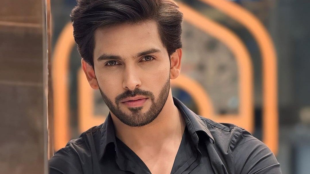 Instagram : Shehzada Dhami