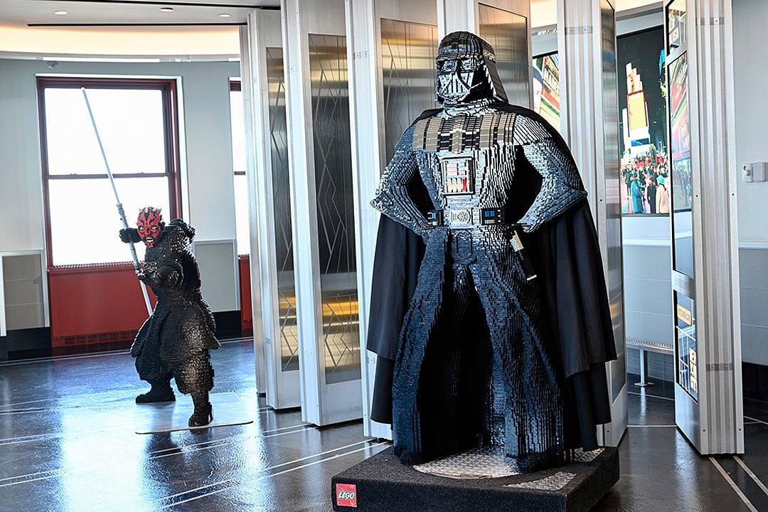 ‘Star Wars’ Takes Over Empire State Building