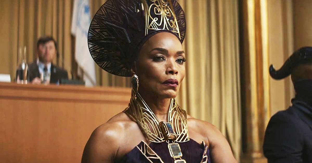 Instagram : Angela Bassett in 'Black Panther: Wakanda Forever'