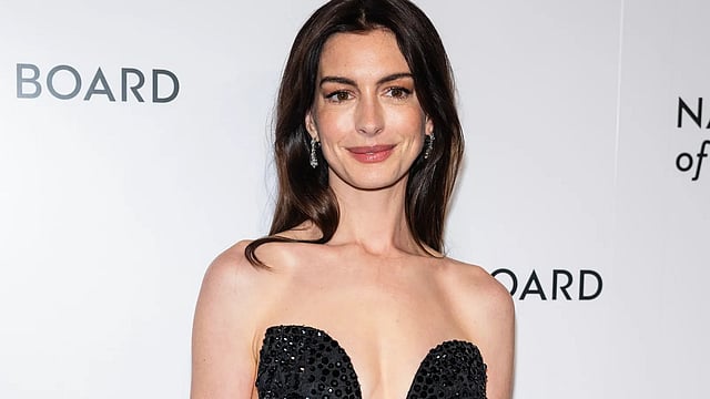 Anne Hathaway Reveals Her Surprising Lip-Plumping Hack. Watch Her TikTok Tutorial!