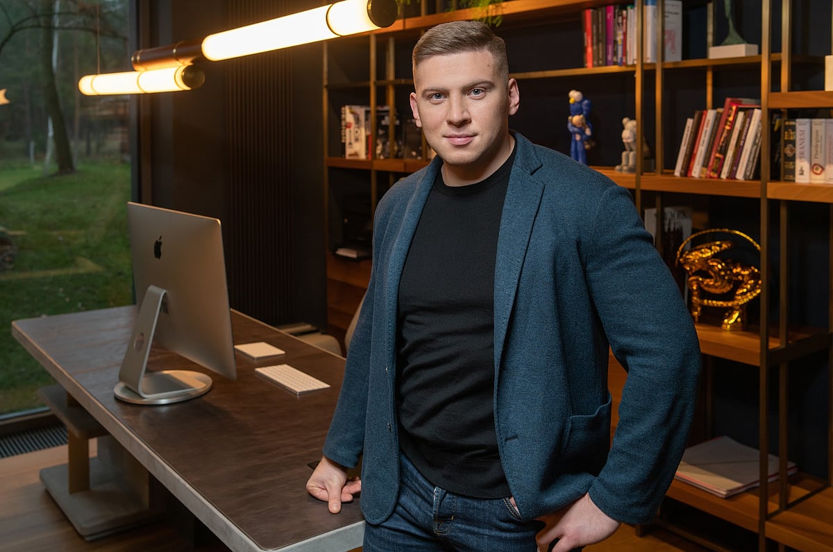 Entrepreneur Ruslan Tymofieiev Presented The First Smart Shelter CLUST SPACE