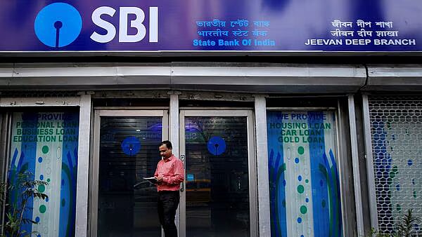 PTI : SBI submits electoral bonds detail to ECI. (Representational image) |