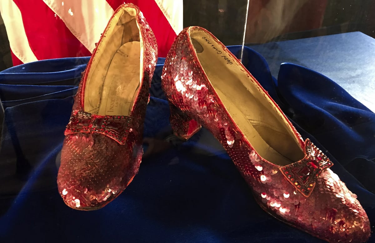 AP : Judy Garland's ruby slippers