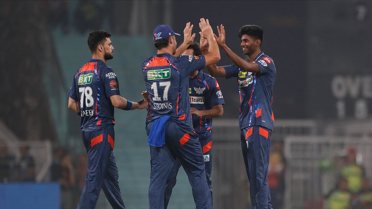 AP Photo/Pankaj Nangia : Lucknow Super Giants' Mayank Yadav, right, celebrates with teammates after the dismissal of Punjab Kings' Jitesh Sharma during the Indian Premier League match between Lucknow Super Giants and Punjab Kings in Lucknow.