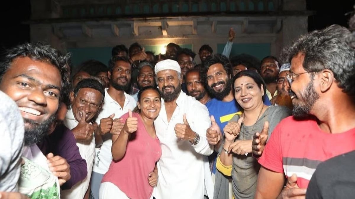 Instagram : Set of 'Lal Salaam'