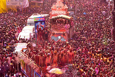 Rangpanchami Ger in Indore