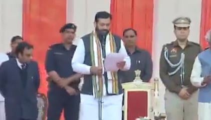 X/ Screengrab from video posted by ANI  : BJP's Nayab Singh Saini taking oath as Haryana's new chief minister |