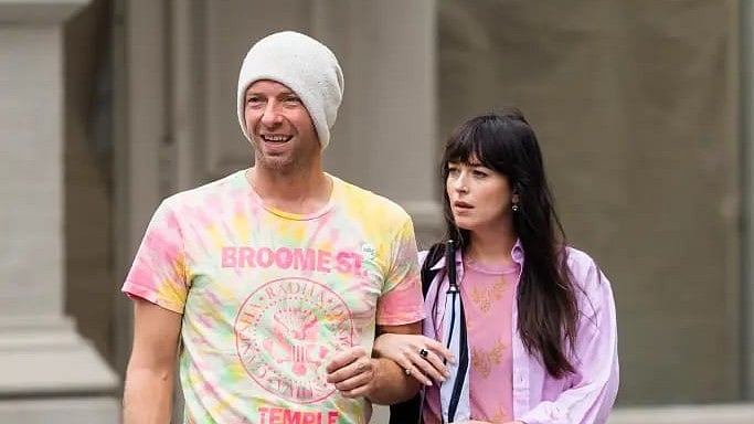 X : Dakota Johnson and Chris Martin