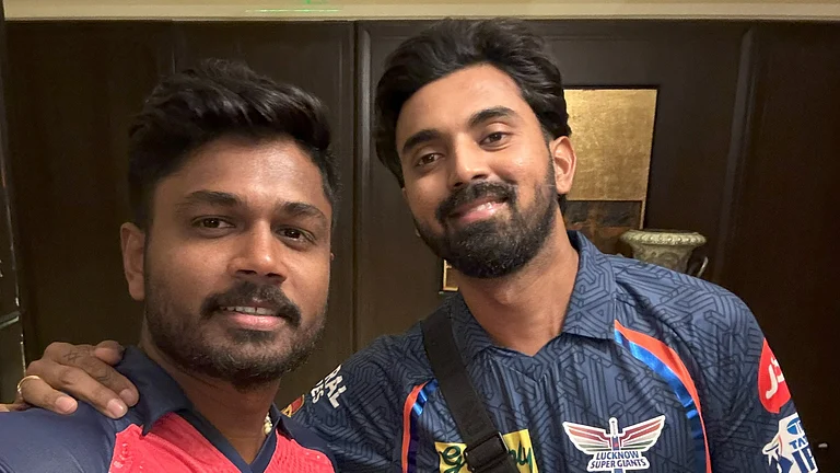 Captains of Lucknow Super Giants and Rajasthan Royals, KL Rahul and Sanju Samson ahead of their first clash in IPL 2024. - (Photo: X | LSG)