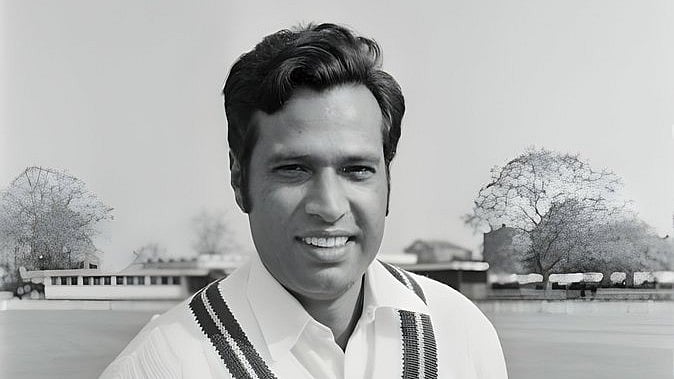 File : Former Pakistan Test captain Saeed Ahmed. 