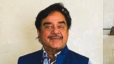 Instagram : Shatrughan Sinha