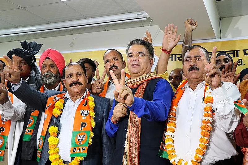 New members join BJP in Jammu