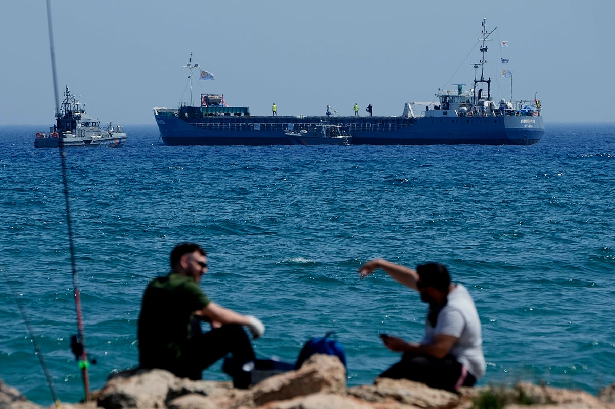 AP : Cyprus sends ship carrying food and other essential supplies to Gaza |