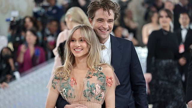 Robert Pattinson And Suki Waterhouse Have Reportedly Welcomed Their First Child, Pictures Go Viral On Social Media