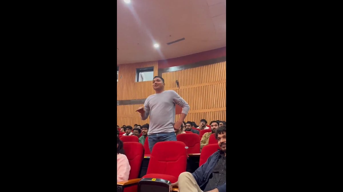 Twitter : A Haryana college student boldly confronts police at a de-addiction event, shedding light on the rampant availability of ganja near his university premises.