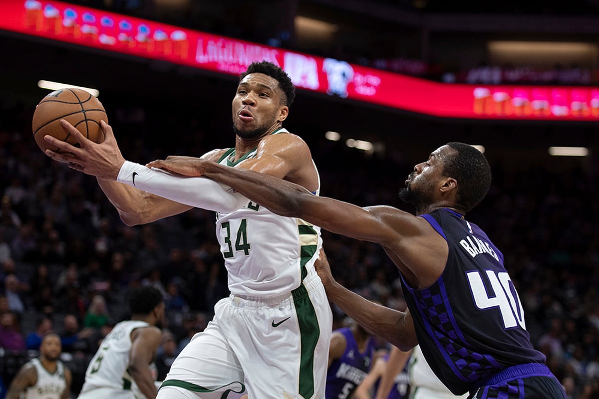 NBA: De’Aaron Fox Helps Sacramento Kings Defeat Milwaukee Bucks - In Pics