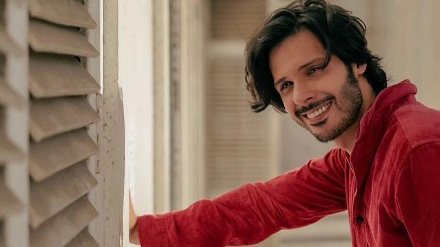 Instagram : Nikhil Khurana