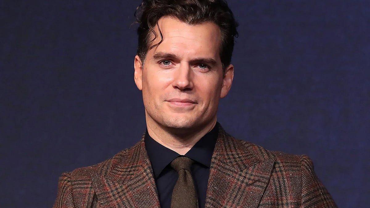 X : Henry Cavill