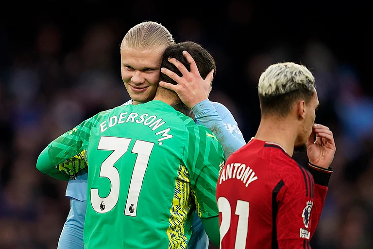English Premier League 2023-24: Man City vs Man United - | Photo: AP/Dave Thompson