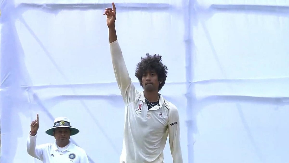 X/Oam_16 : TN Skipper R Sai Kishore in Ranji Trophy action.