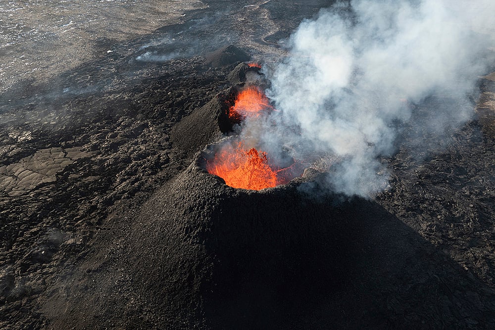 Iceland Volcano - | Photo: AP/Marco di Marco