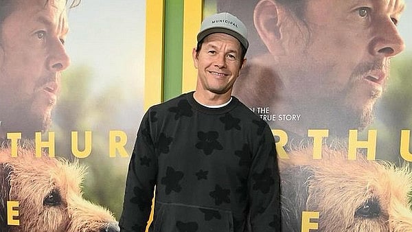 Mark Wahlberg Opens Up On Scorsese, Hair Extensions And 'The Departed'